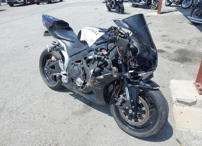 Raport pojazdu dla VIN JH2PC40187M000893 - Obraz 1