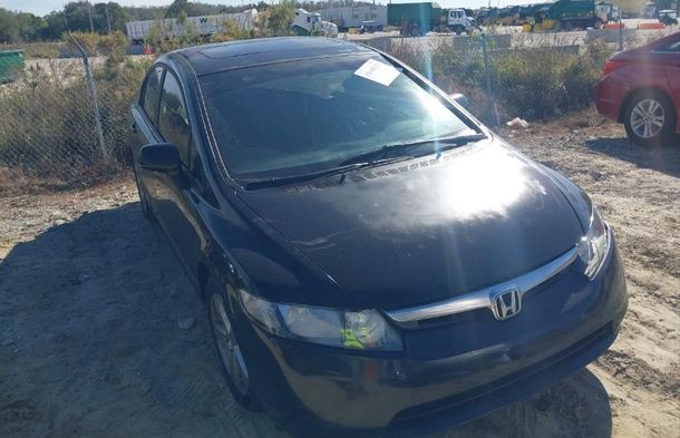 Raport pojazdu dla VIN 1HGFA16868L011283 - Obraz 1