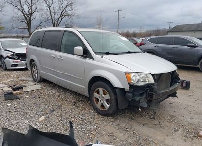 Informe del vehículo para VIN 2D4RN5DG9BR661535 - Imagen 1