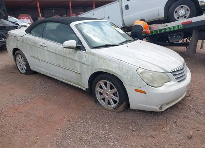 Informe del vehículo para VIN 1C3LC55R28N689132 - Imagen 1