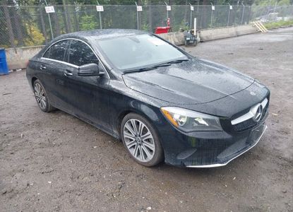 Raport pojazdu dla VIN WDDSJ4EB0JN657205 - Obraz 1