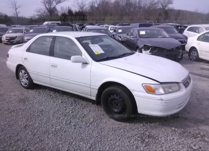 Доклад за превозно средство за VIN 4T1BG22K6YU978677 - Изображение 1