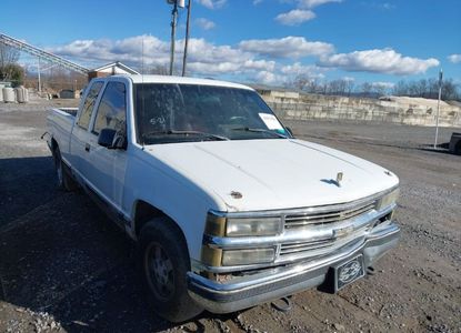 Raport pojazdu dla VIN 2GCEC19H6N1169835 - Obraz 1