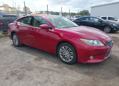 Vehicle Report for VIN JTHBK1GG7D2002025 - Image 1