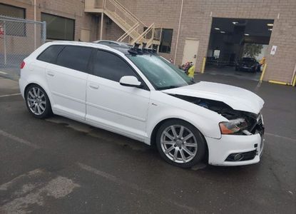 Raport pojazdu dla VIN WAUKJAFM9CA023438 - Obraz 1