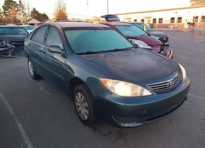 Vehicle Report for VIN 4T1BE32K15U396591 - Image 1