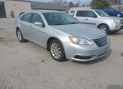 Raport pojazdu dla VIN 1C3CCBBB7CN125569 - Obraz 1