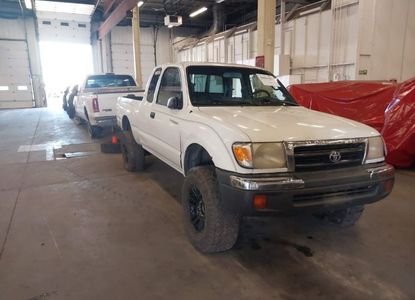 Vehicle Report for VIN 4TAWM72N7XZ454926 - Image 1