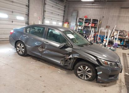 Raport pojazdu dla VIN 1HGCR2F36DA004443 - Obraz 1