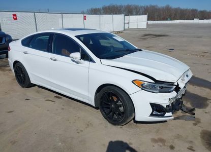 Raport pojazdu dla VIN 3FA6P0D98KR241506 - Obraz 1