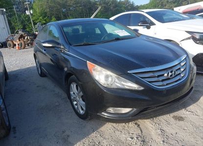 Raport pojazdu dla VIN 5NPEC4AC8BH114718 - Obraz 1