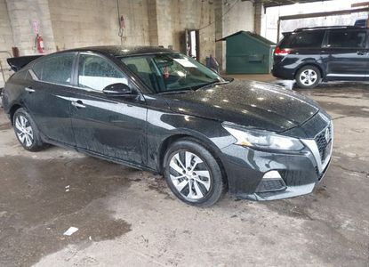 Vehicle Report for VIN 1N4BL4BV5NN333360 - Image 1