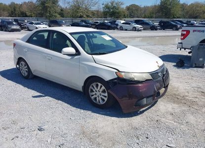 Vehicle Report for VIN KNAFT4A22D5654612 - Image 1