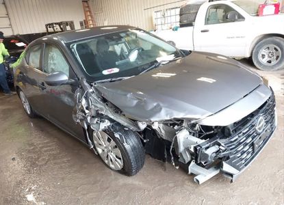 Vehicle Report for VIN 3N1AB8BV5RY289775 - Image 1