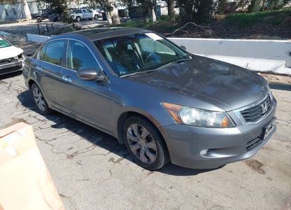 Vehicle Report for VIN 1HGCP3F89AA028187 - Image 1