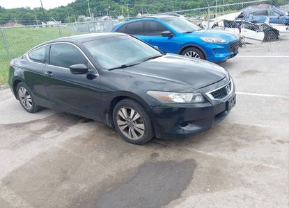 Vehicle Report for VIN 1HGCS12879A021565 - Image 1