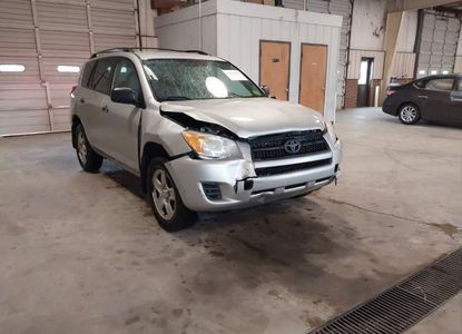 Raport pojazdu dla VIN 2T3ZF4DV8AW052251 - Obraz 1