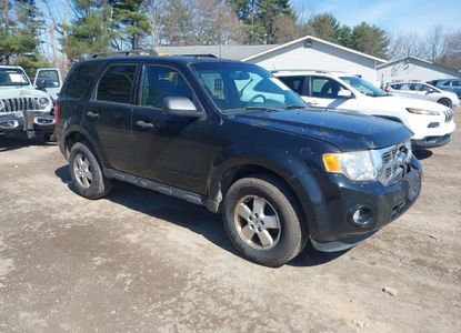 Rapport sur le véhicule pour VIN 1FMCU0D79CKB64425 - Image 1