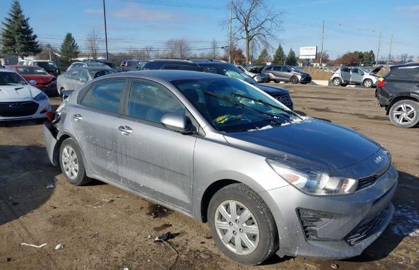 Raport pojazdu dla VIN 3KPA24ADXNE435744 - Obraz 1