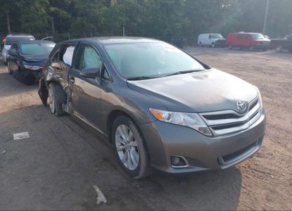 Vehicle Report for VIN 4T3BA3BB4DU045501 - Image 1