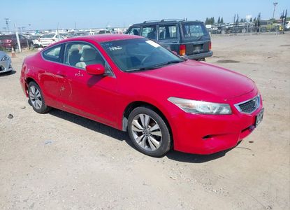 Vehicle Report for VIN 1HGCS1B30AA020220 - Image 1