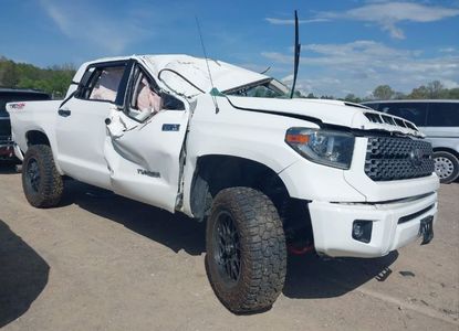 Informe del vehículo para VIN 5TFDY5F11JX709794 - Imagen 1