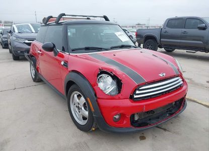 Informe del vehículo para VIN WMWSU3C56DT371218 - Imagen 1