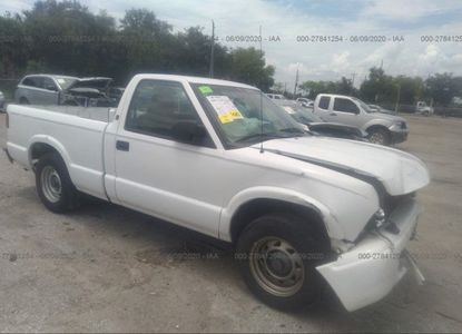 Informe del vehículo para VIN 1GTCS145028154151 - Imagen 1