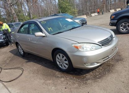 Informe del vehículo para VIN 4T1BF30K94U587836 - Imagen 1