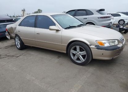 Vehicle Report for VIN JT2BG22K7Y0503348 - Image 1