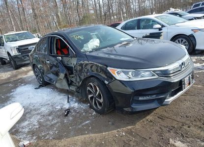 Informe del vehículo para VIN 1HGCR2F77GA214699 - Imagen 1