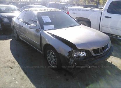 Rapport sur le véhicule pour VIN 19UYA225XXL002370 - Image 1