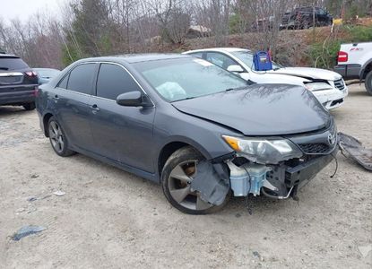 Vehicle Report for VIN 4T1BF1FK1EU352652 - Image 1