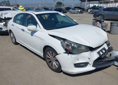 Raport pojazdu dla VIN 1HGCR2F87FA078775 - Obraz 1