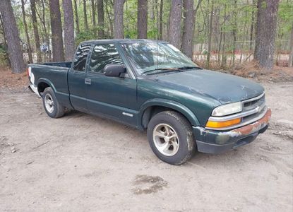 Informe del vehículo para VIN 1GCCS19H938228381 - Imagen 1