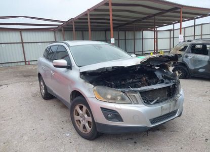 Vehicle Report for VIN YV4982DL4A2124601 - Image 1