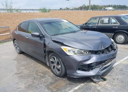 Raport pojazdu dla VIN 1HGCR2F34GA008446 - Obraz 1