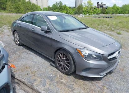 Raport pojazdu dla VIN WDDSJ4EB5HN444891 - Obraz 1