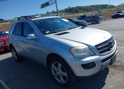 Raport pojazdu dla VIN 4JGBB86E08A362836 - Obraz 1