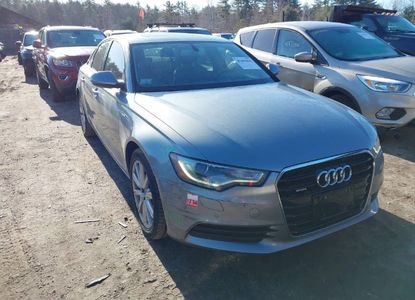 Informe del vehículo para VIN WAUGGAFC2DN062507 - Imagen 1