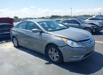 Informe del vehículo para VIN 5NPEB4AC2DH641093 - Imagen 1