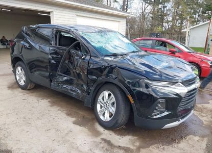 Vehicle Report for VIN 3GNKBCRSXMS585331 - Image 1