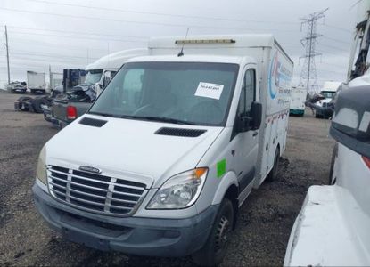 Raport vehicul pentru - Imaginea 1