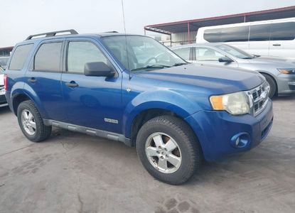 Raport pojazdu dla VIN 1FMCU93198KA45833 - Obraz 1