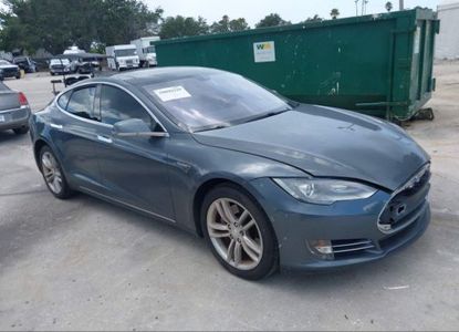 ავტომობილის ანგარიში VIN 5YJSA1CNXCFP01878 -ისთვის - სურათი 1