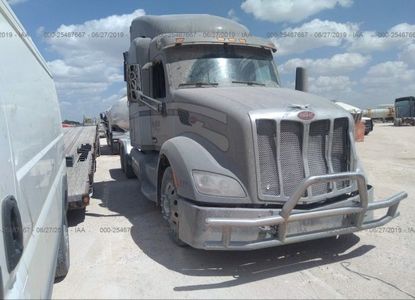 Fahrzeugbericht für VIN 1XPBD49X0FD262363 – Bild 1