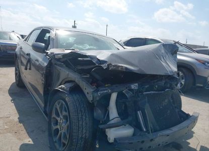 Raport pojazdu dla VIN 2C3CCAGG3FH876440 - Obraz 1