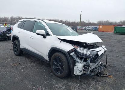 Vehicle Report for VIN 2T3P1RFV8MC213946 - Image 1