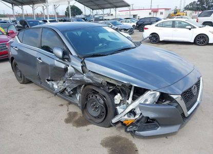 Vehicle Report for VIN 1N4BL4BV7LC256631 - Image 1