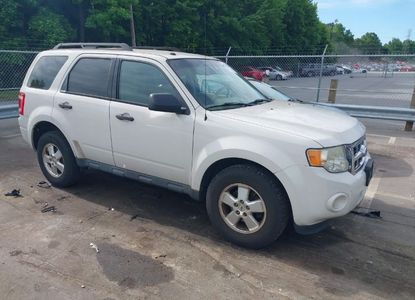 Vehicle Report for VIN 1FMCU0DG5CKB13813 - Image 1